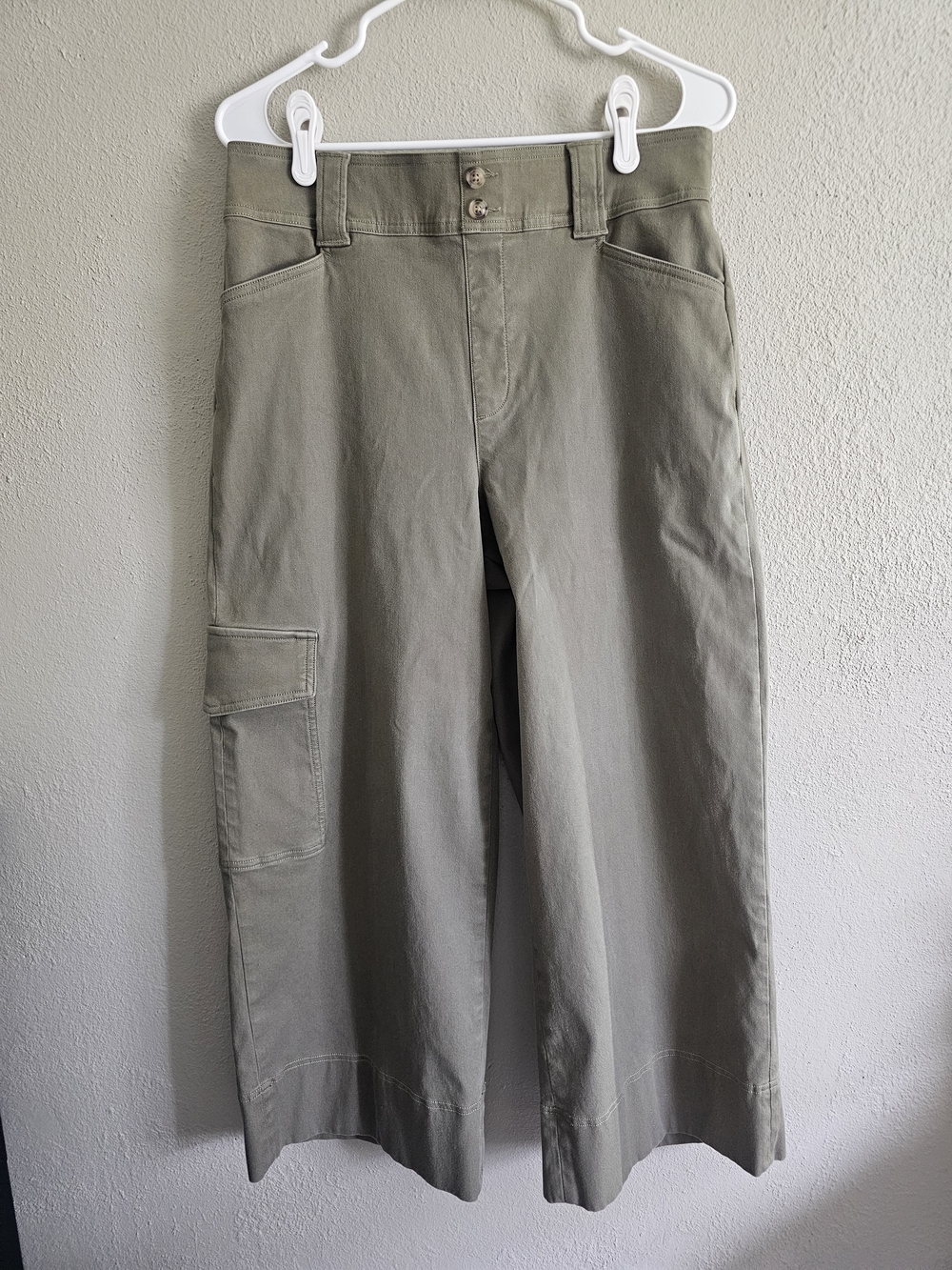 SPANX Stretch Twill Wide Leg Cargo Pants Light Olive Green High Rise Women's L